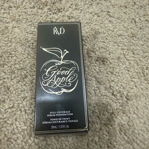 Kat Von D Good Apple Full-Coverage Serum Foundation